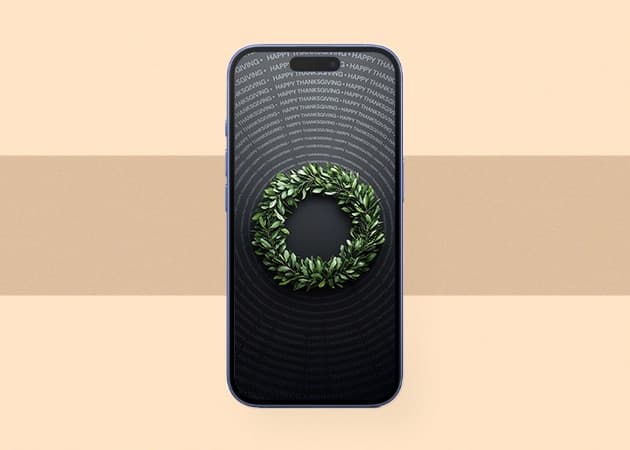 Wreath of Leaves Thanksgiving wallpaper.