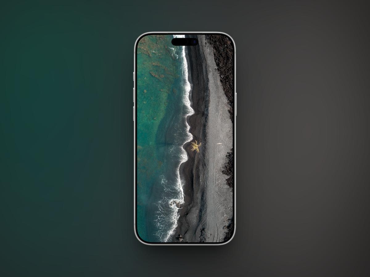 Black Sand Beach