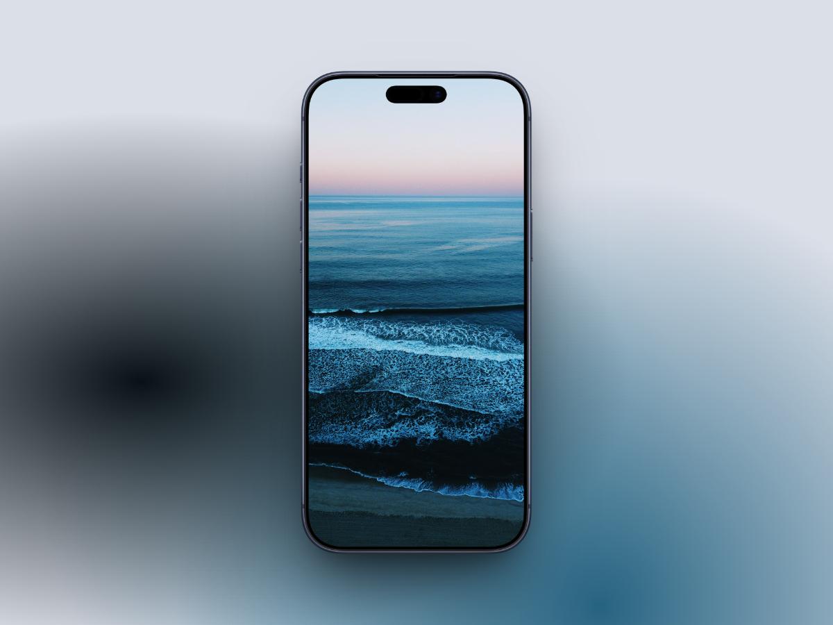 Blue Horizon Waves