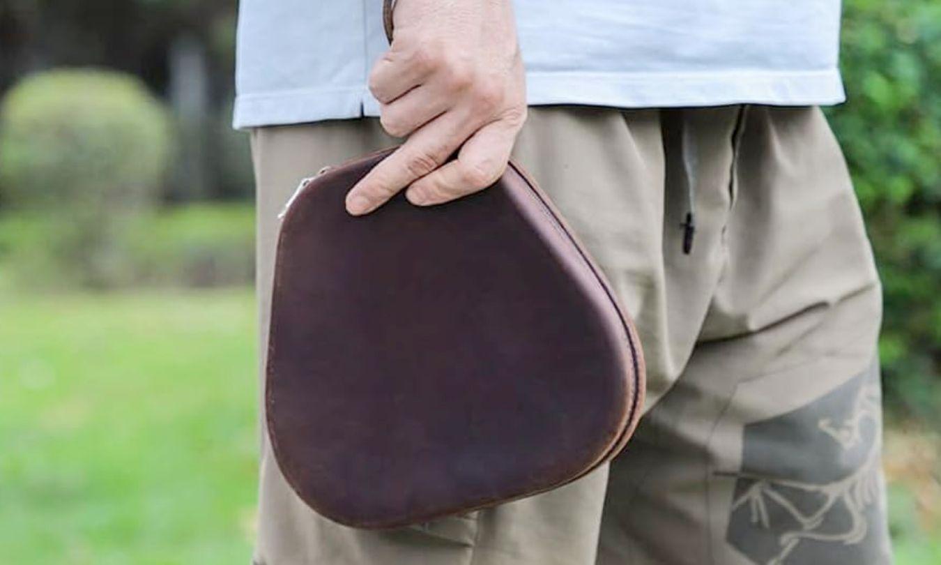 Hiram Genuine Leather Case for Airpods Max.