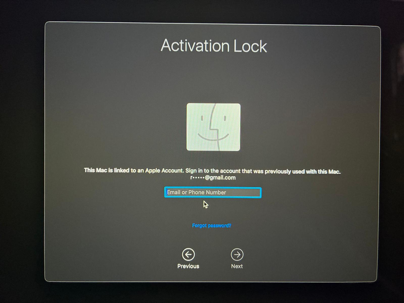 Signing in to Apple Account to reset password on the Activation Lock screen.