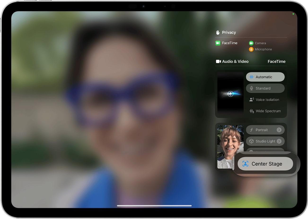 Enable center stage on iPad