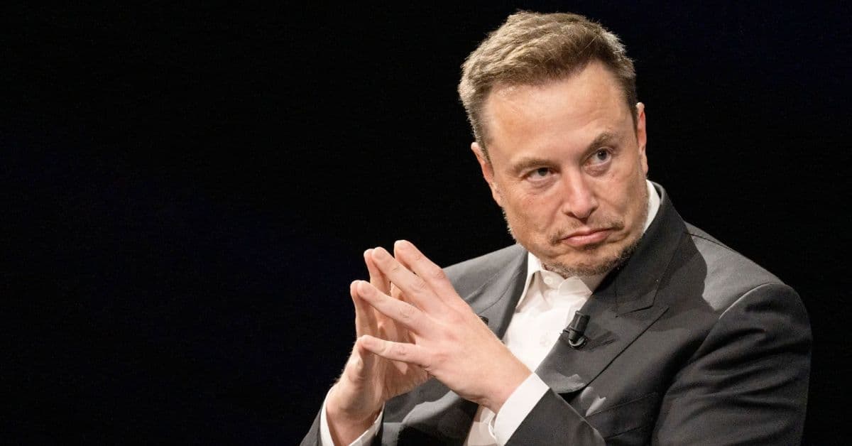 Apple Denies Musk’s Claims of Favoring ChatGPT Over Grok