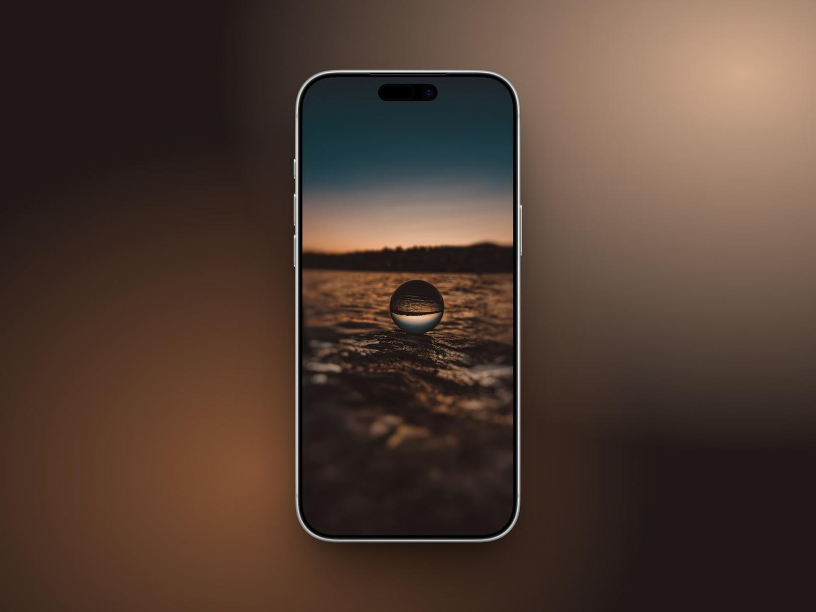 Crystal Beach Ball - Depth Effect Wallpaper