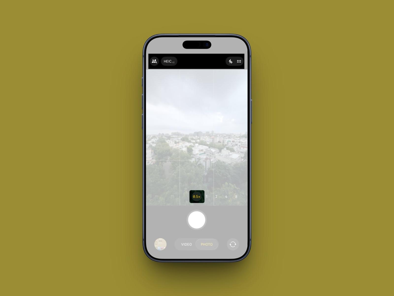 48MP Main and Ultra Wide lenses