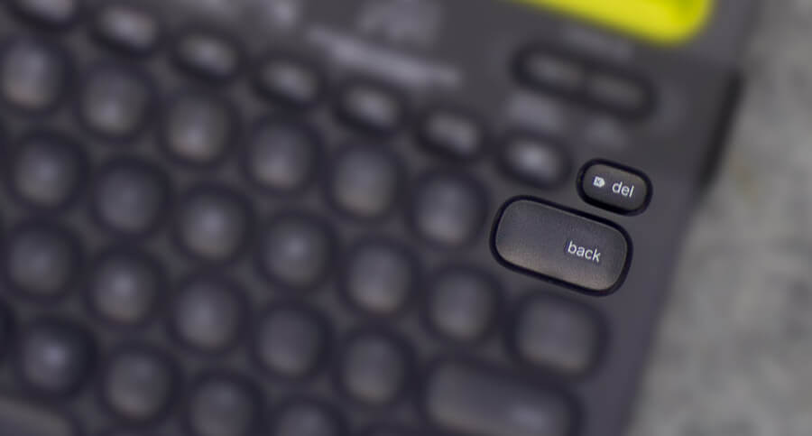 Logitech K480 Wireless Keyboard for iPhone  iPad  and Mac - 51