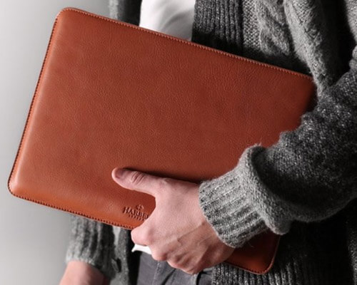 Harber MacBook Pro and MacBook Air Leather Sleeve