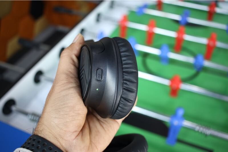Active Noise Cancellation Button and LED indicator on Headphones