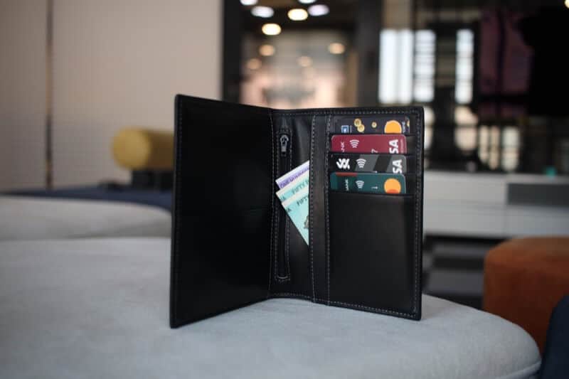 Walli Smart Wallet Review - 99