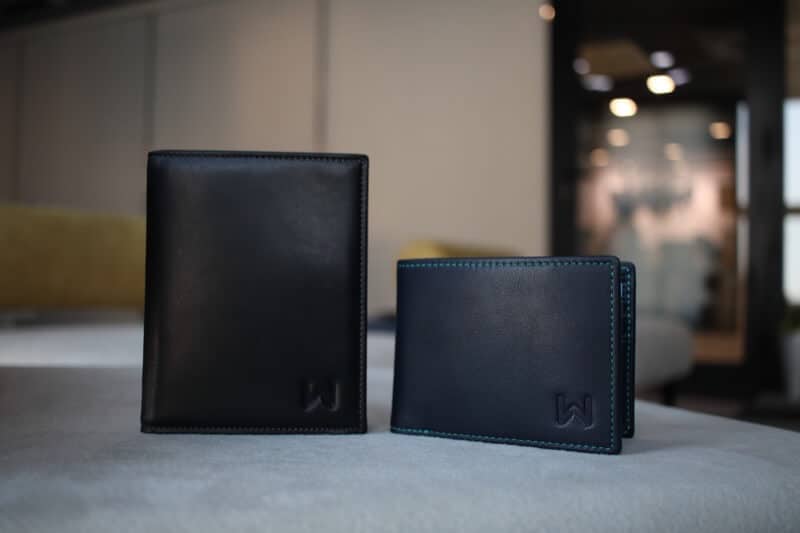 Walli Smart Wallets on Table