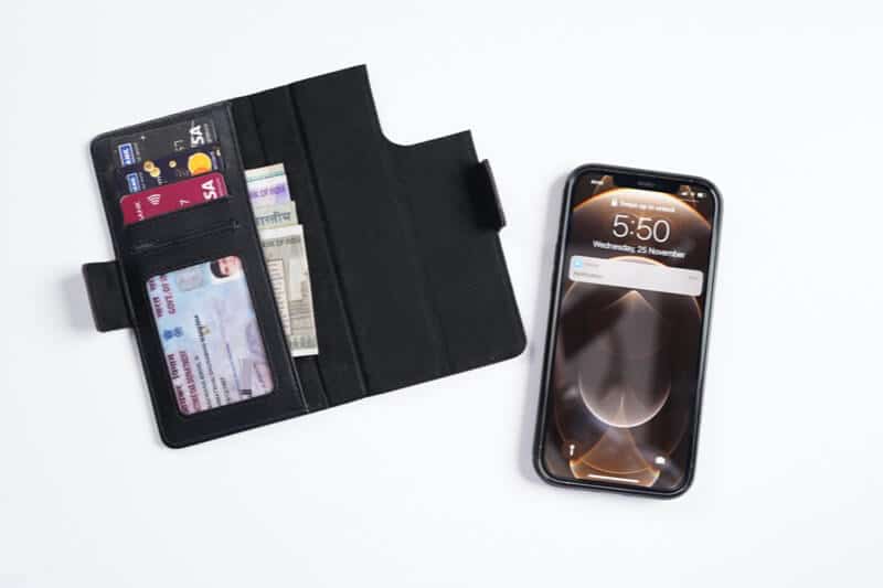 Inside the Case Soft microfiber protects iPhone 12 Pro Max