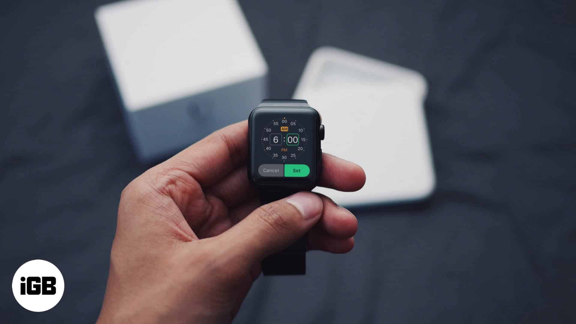 How to set alarm on apple watch