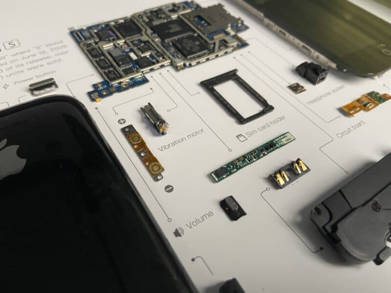 SIM card holder in the iPhone grid frame