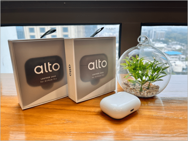 Alto AirPods 3 and AirPods Pro leather cases review - 70