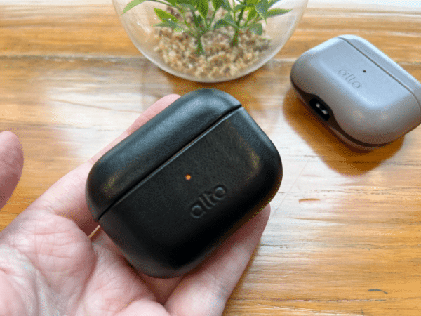 Alto AirPods 3 and AirPods Pro leather cases review - 65