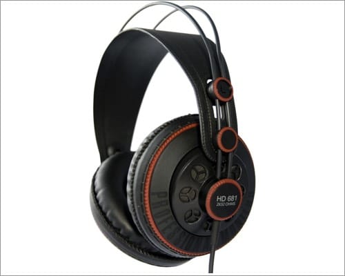 Superlux HD 681 audiophile headphones