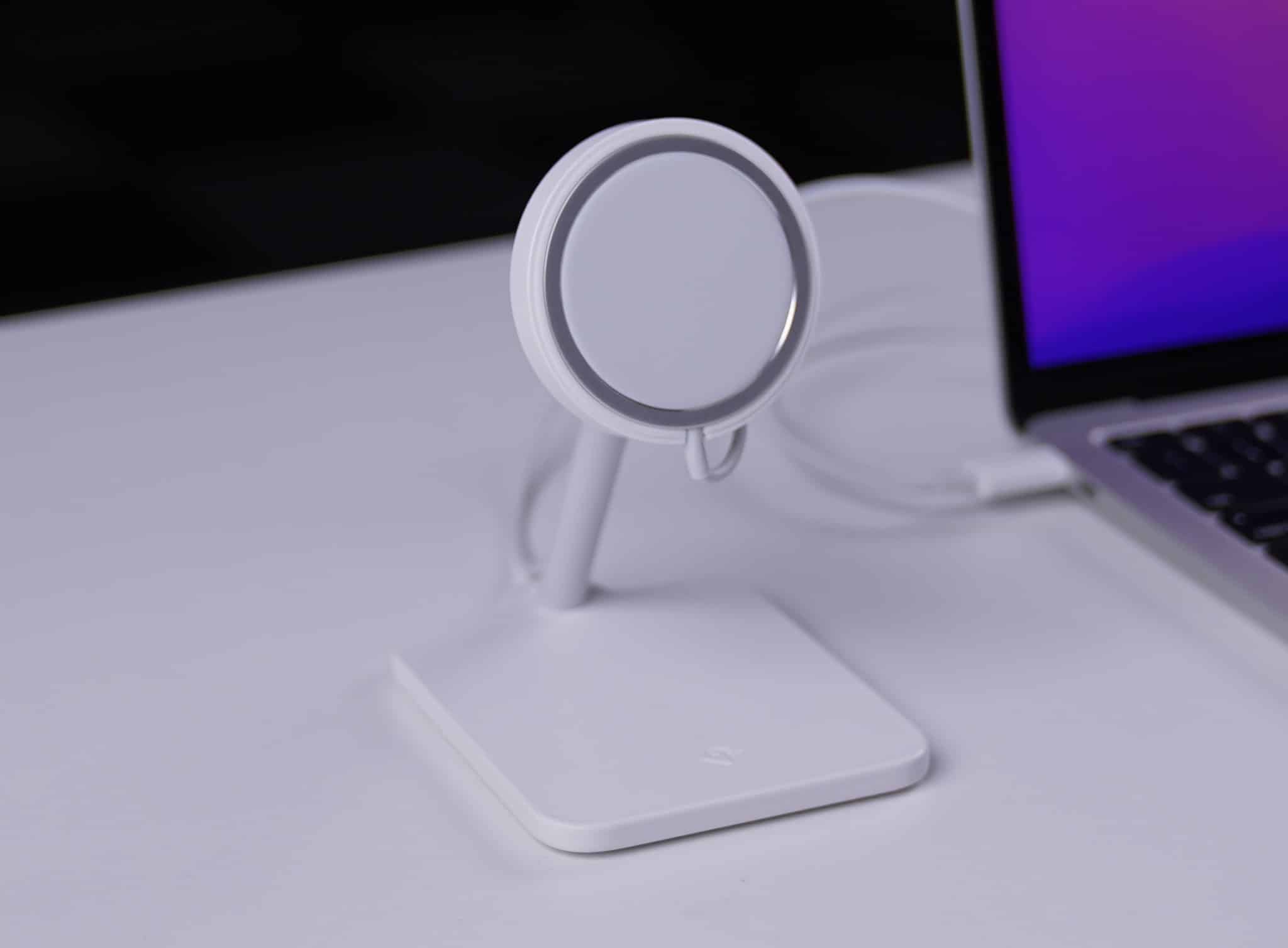 Twelve South Forté MagSafe stand