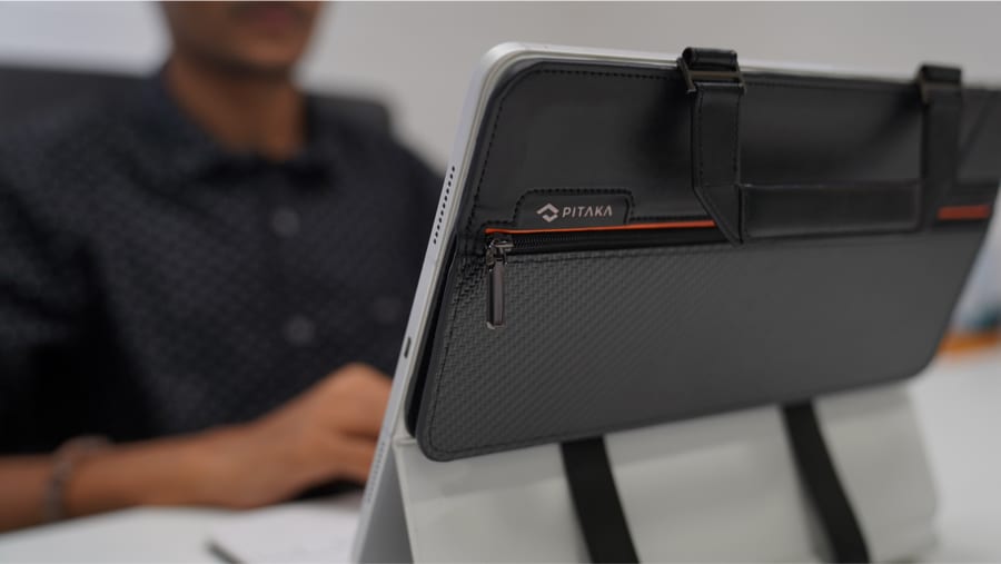 Pitaka-Flipbook-Case-review-1