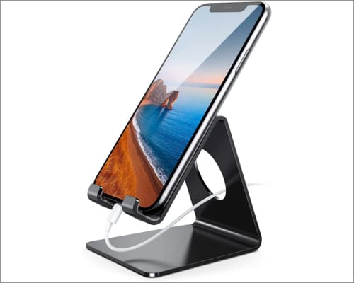 Lamicall docking station for iPhone