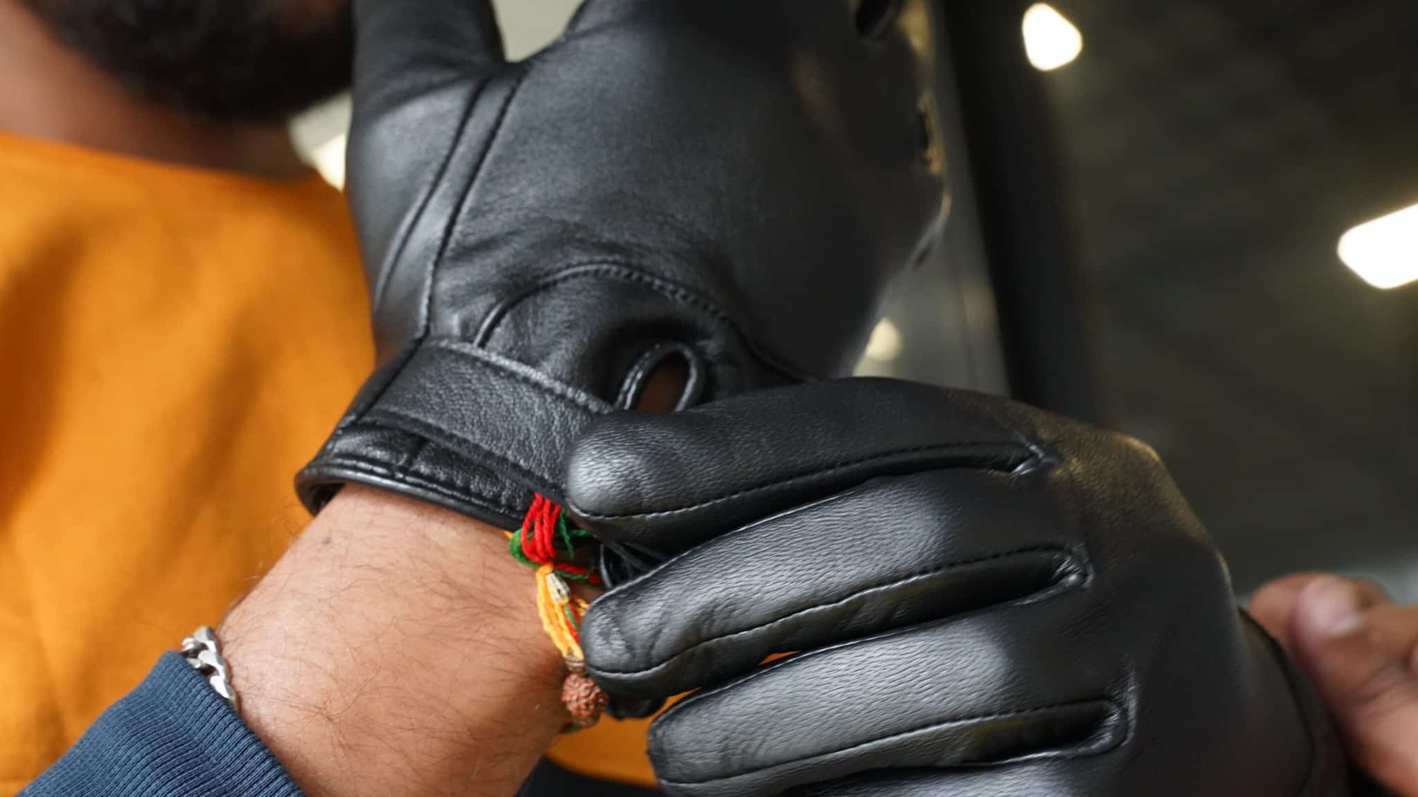 Mujjo leather touchscreen gloves 3