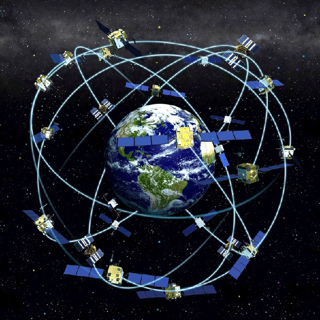 What is Dual Frequency GPS in Apple Watch Ultra and iPhone 14 Pro series  - 90