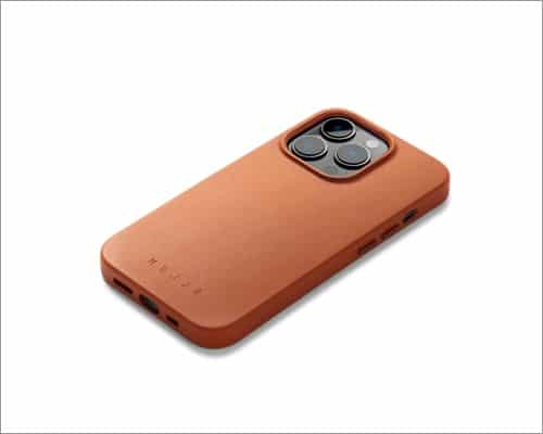 Mujjo iphone 14 pro full leather case for a luxurious feel