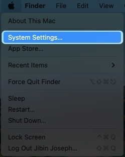 Klikk på Apple-logoen, velg Systeminnstillinger for å slå på eller av iCloud Private Relay