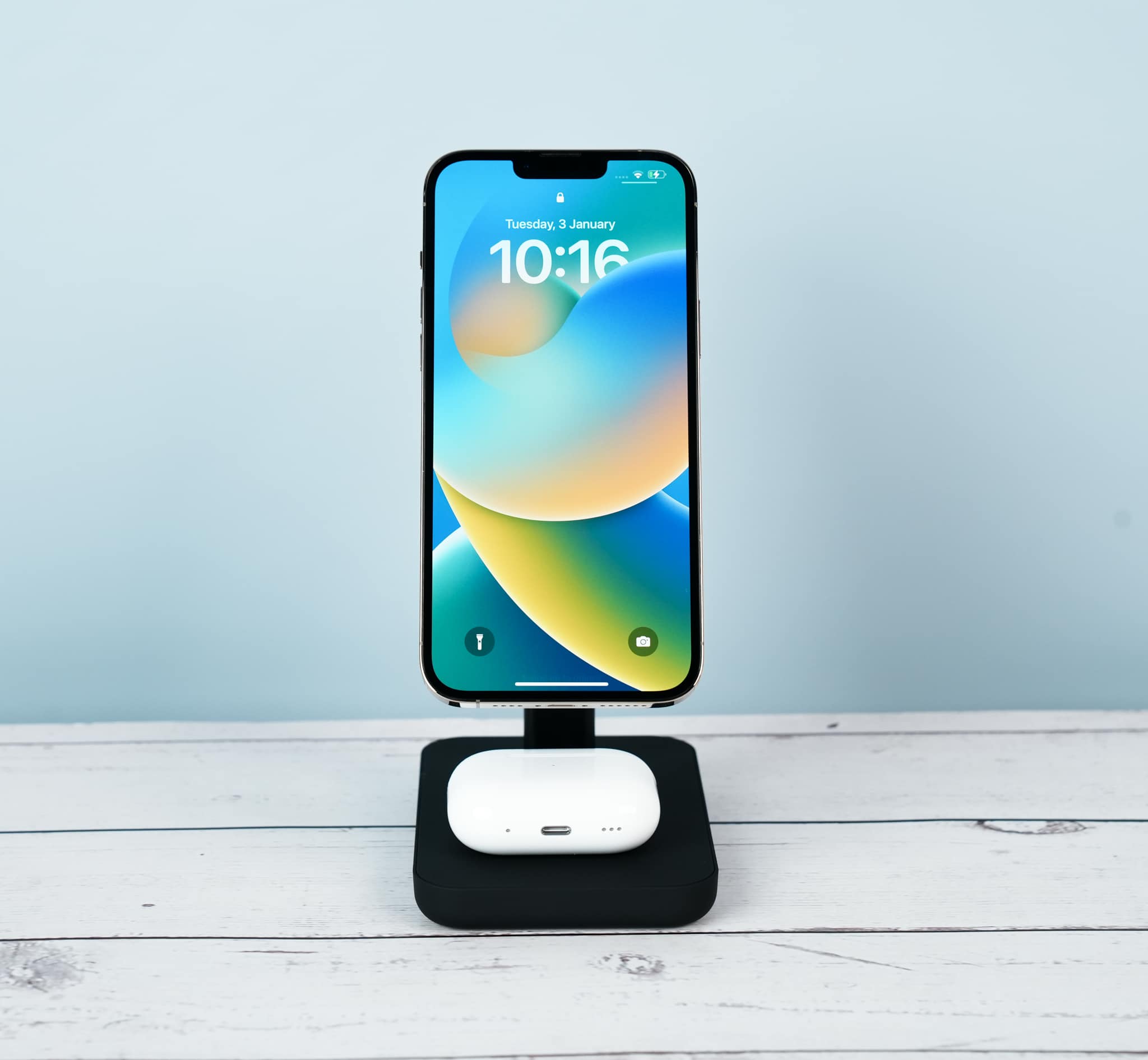 HiRise 3 Wireless Charging Stand