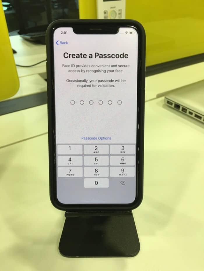 set up iphone passcode