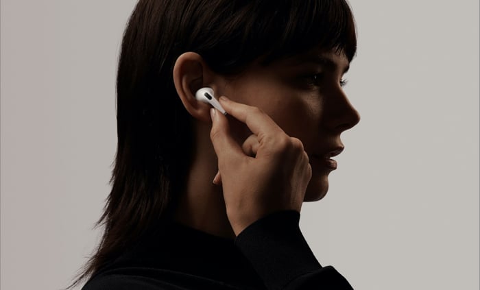 AirPods Pro 2 touch controls
