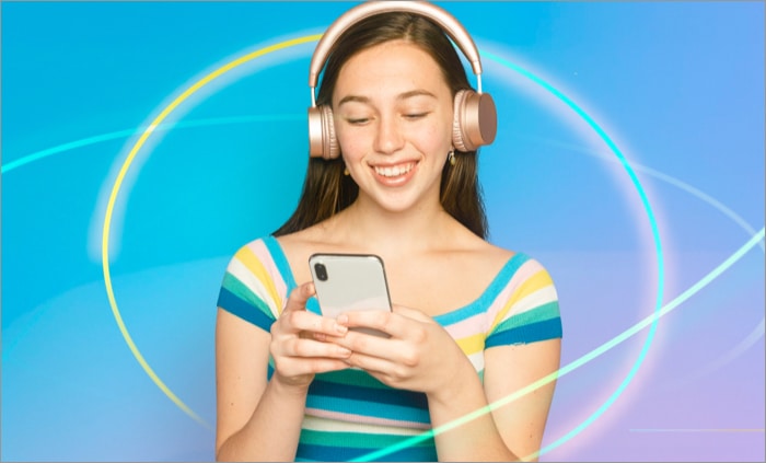 Headphones experience in Apple Music