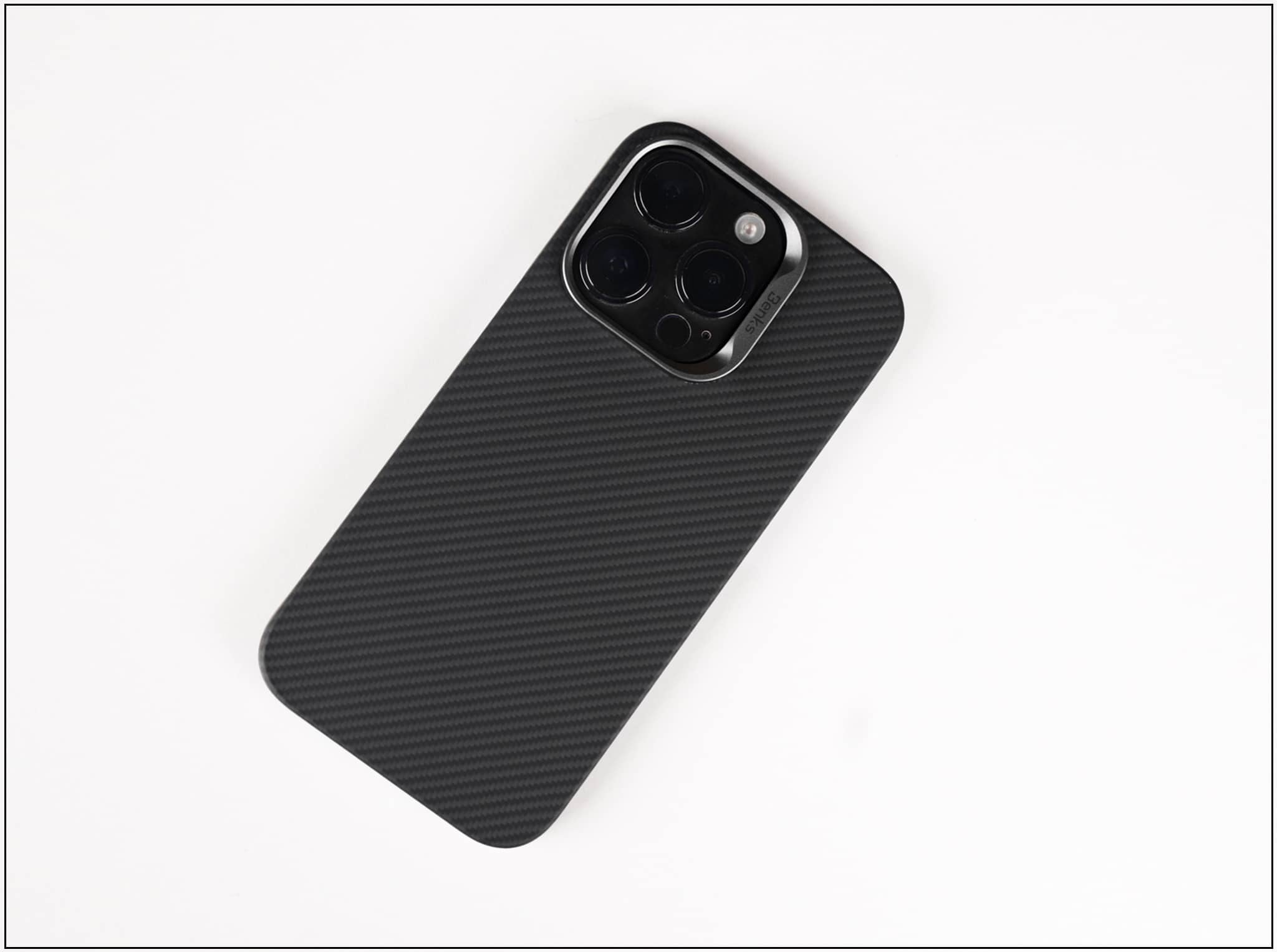 Benks ArmorAir case for iPhone 14