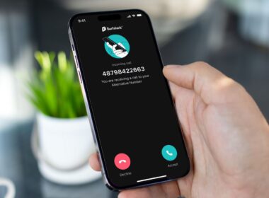 Best iPhone Apps for a Second Phone Number.