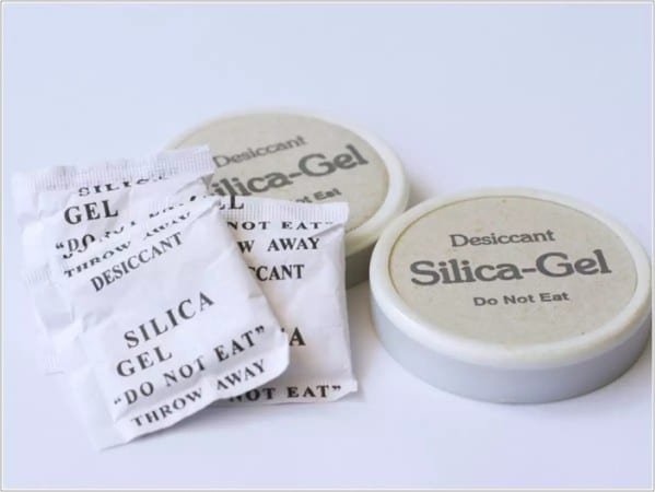 Dry the AirPods with desiccant or silica gel packets
