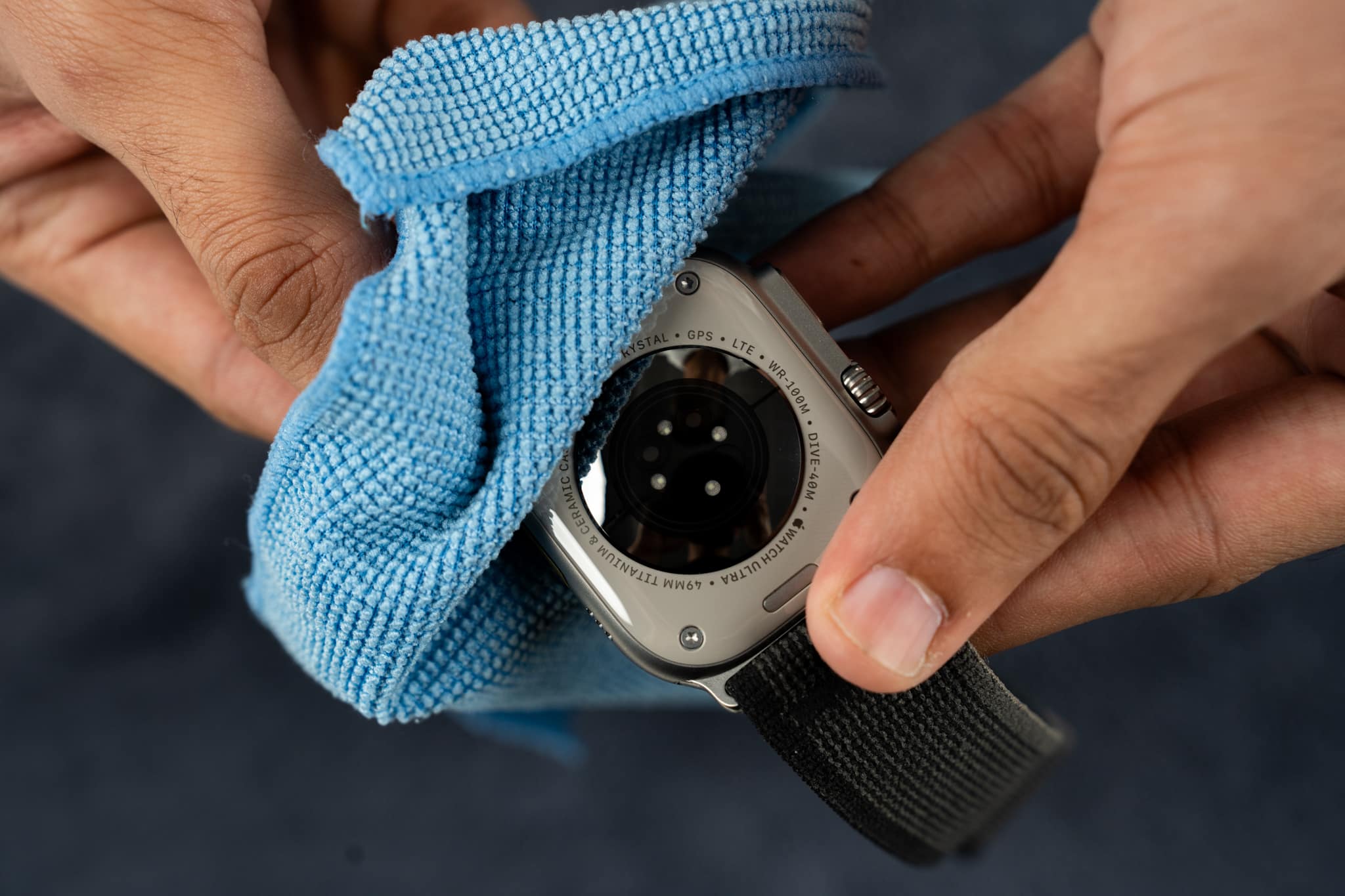 Clean the back of your Apple Watch