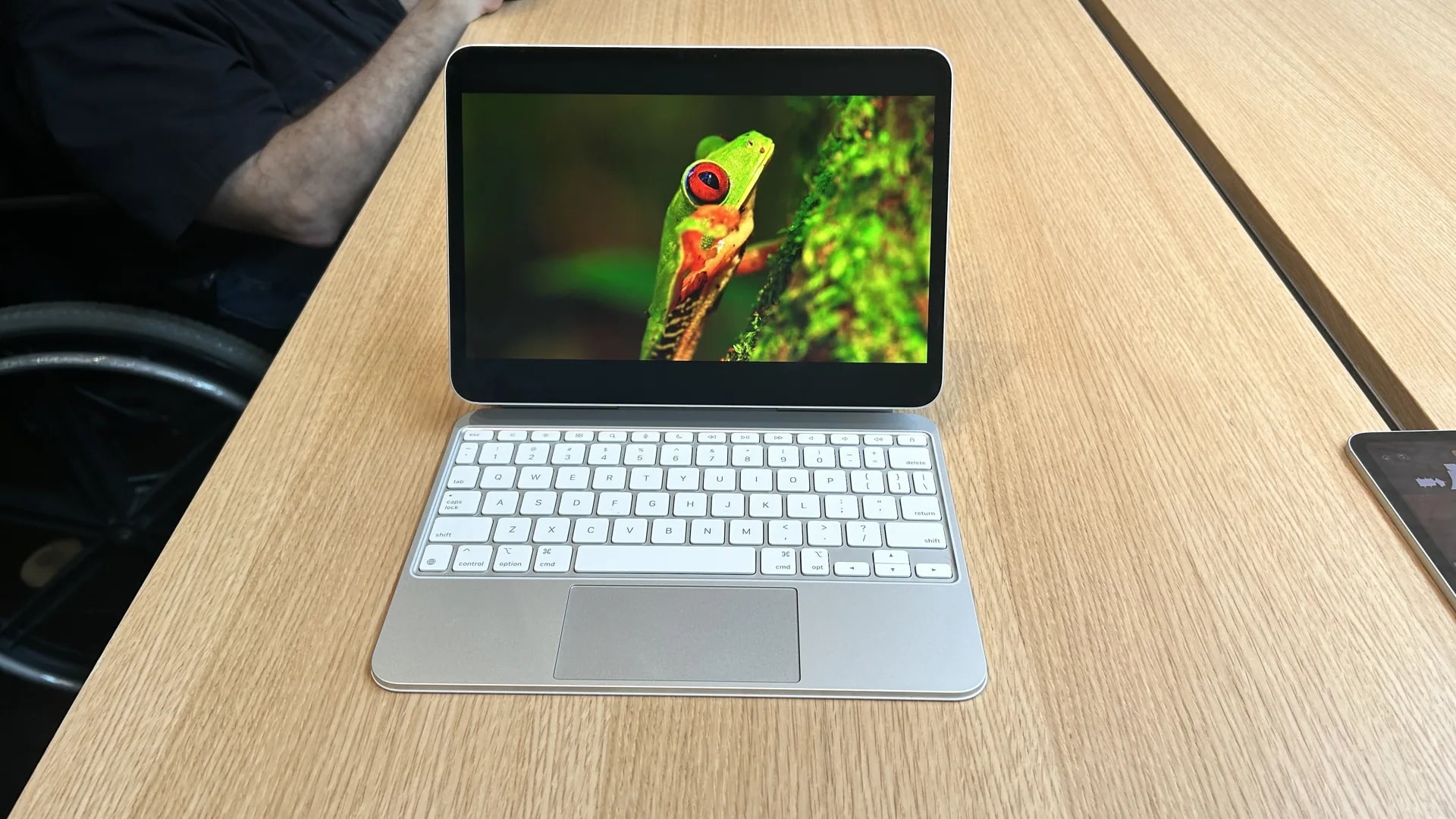 What is tandem OLED on M4 iPad Pro  Everything you need to know - 11