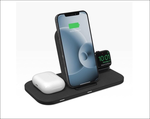 Mophie 3-in-1 docking station for iphone