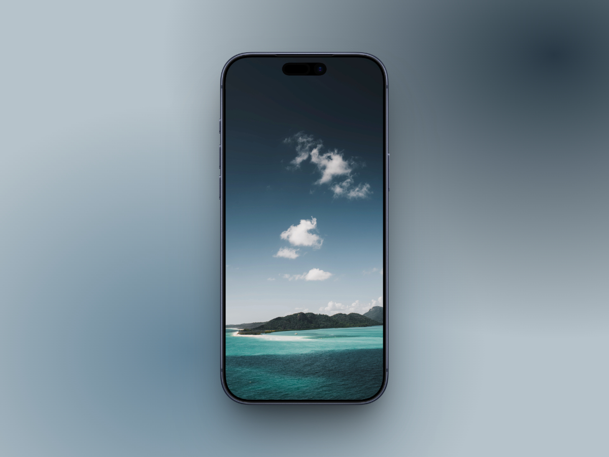 20 Aesthetic Ocean Wallpapers for iPhone in 4K – iGeeksBlog Tropical Island View