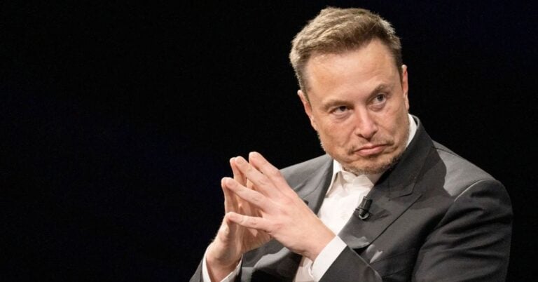 Apple denies musk claims of favoring chatgpt over grok