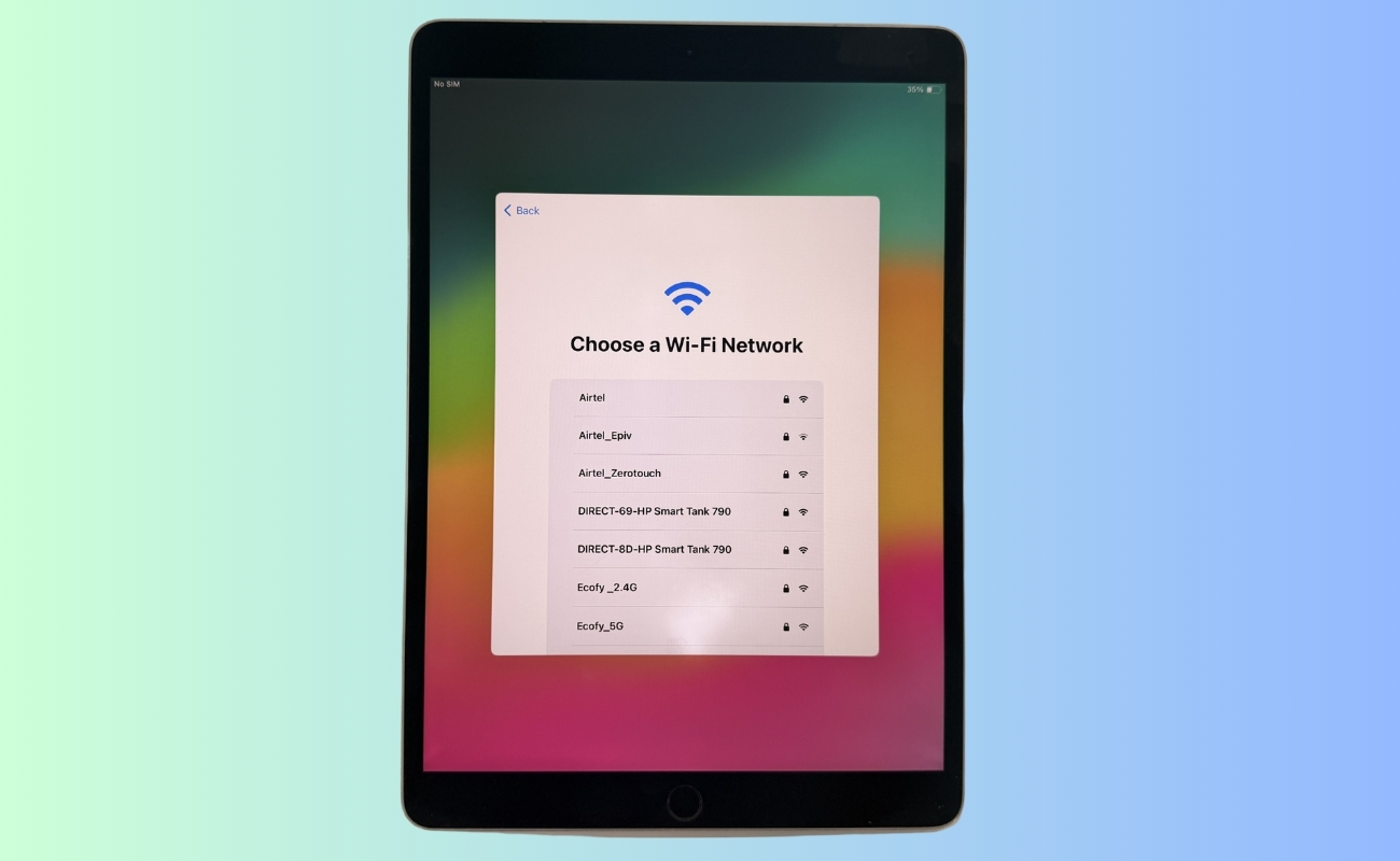 Connecting to Wi-Fi or Cellular