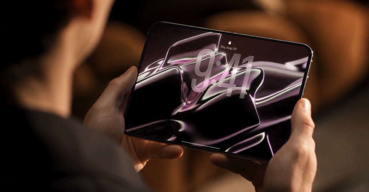 This fan-made iPhone Ultra teaser looks almost like an Apple launch video